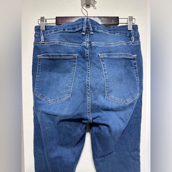 Good American Jeans 12/31 - Picture 7 of 14